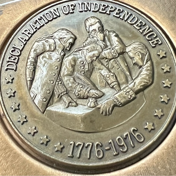 Declaration of Independence Vintage Medallion Belt Buckle - Picture 5 of 14